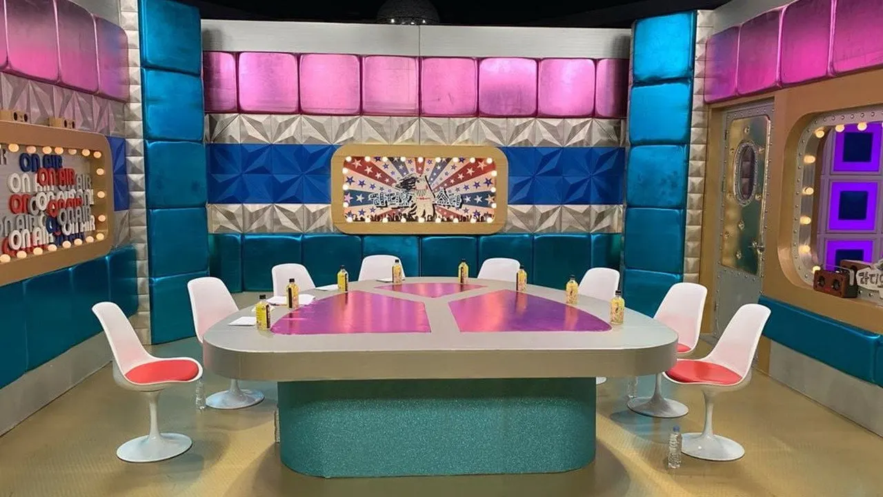 Play Radio Star